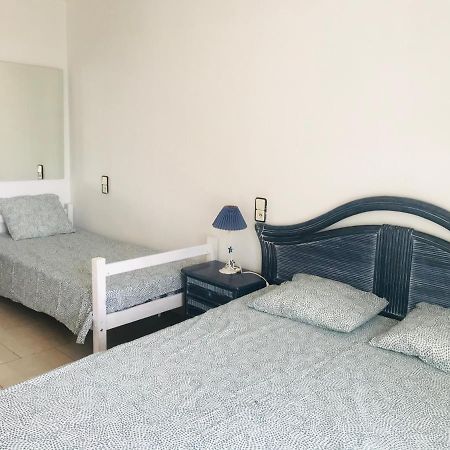 Dulce Vida 1, Apartamento Con Piscina Comunitaria, Vistas Al Mar Y Wifi Apartment Roses Luaran gambar